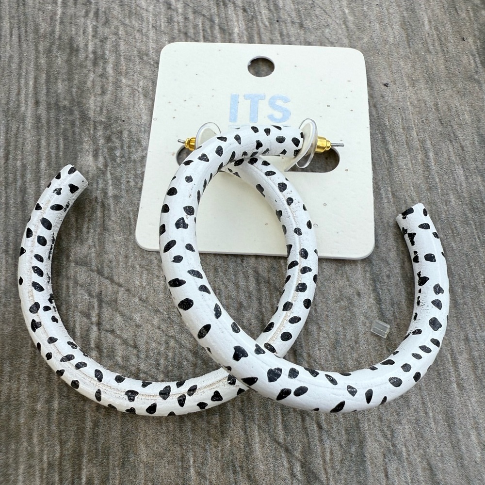 Black and White Wooden Hoop Earrings NWT